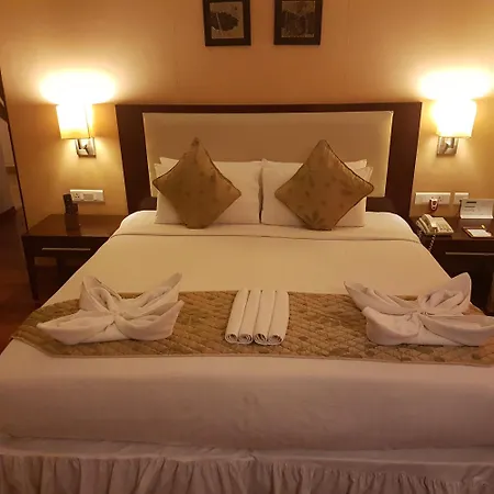 Grand Gardenia Hotel Tiruchirappalli Exterior photo